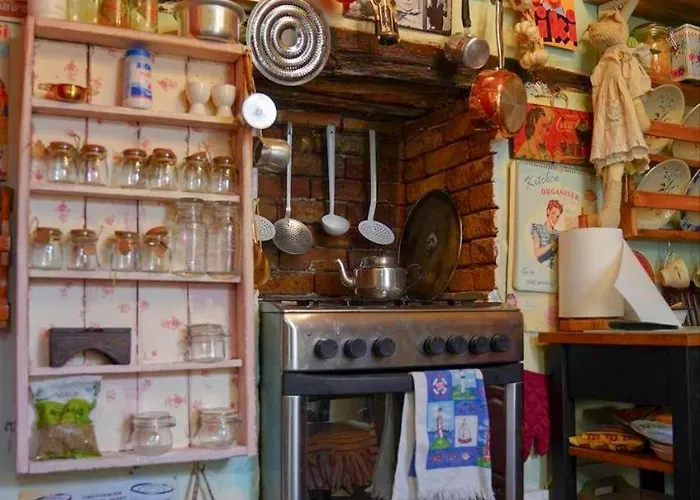 Tina's Art - Venetian Walls District * ニコシア