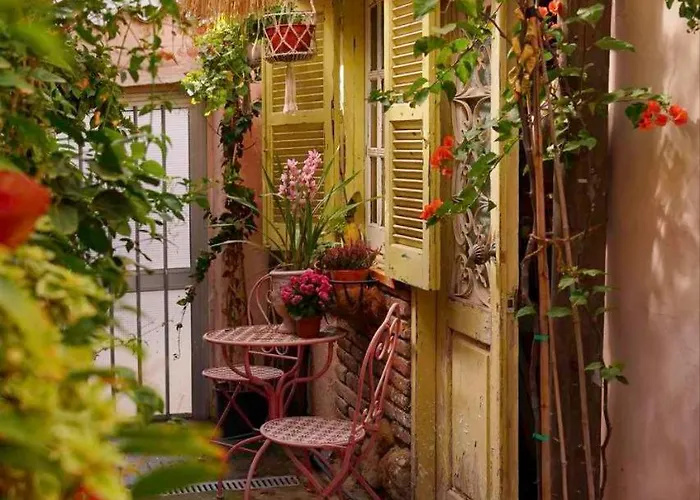 Tina's Art - Venetian Walls District * ニコシア